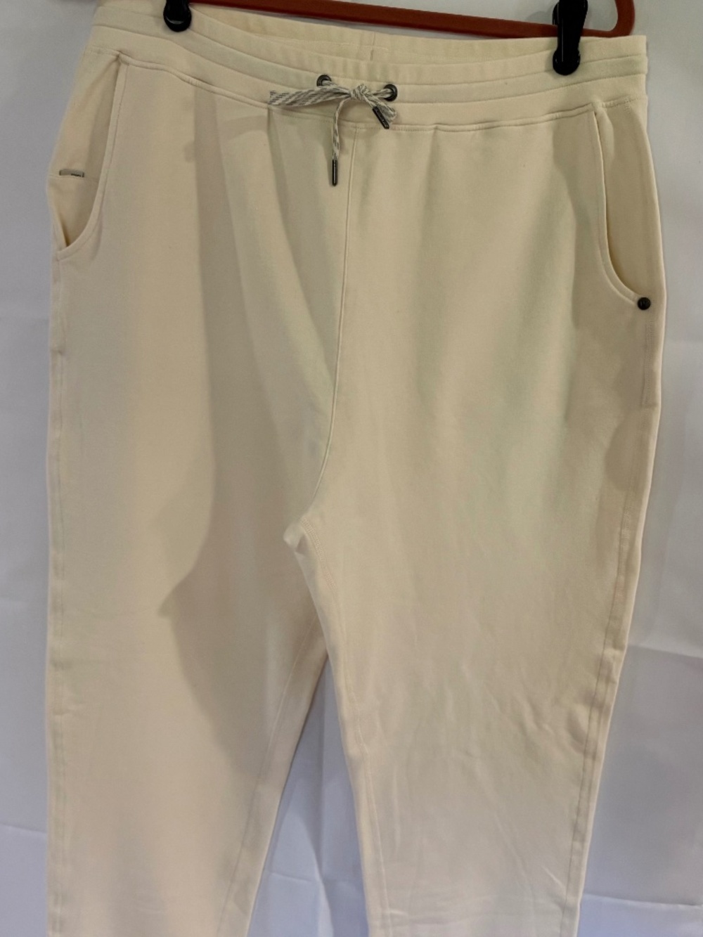 Laguna Lounge Pant 2.0. Color: Natural  stretchy French Terry Pant Size Large